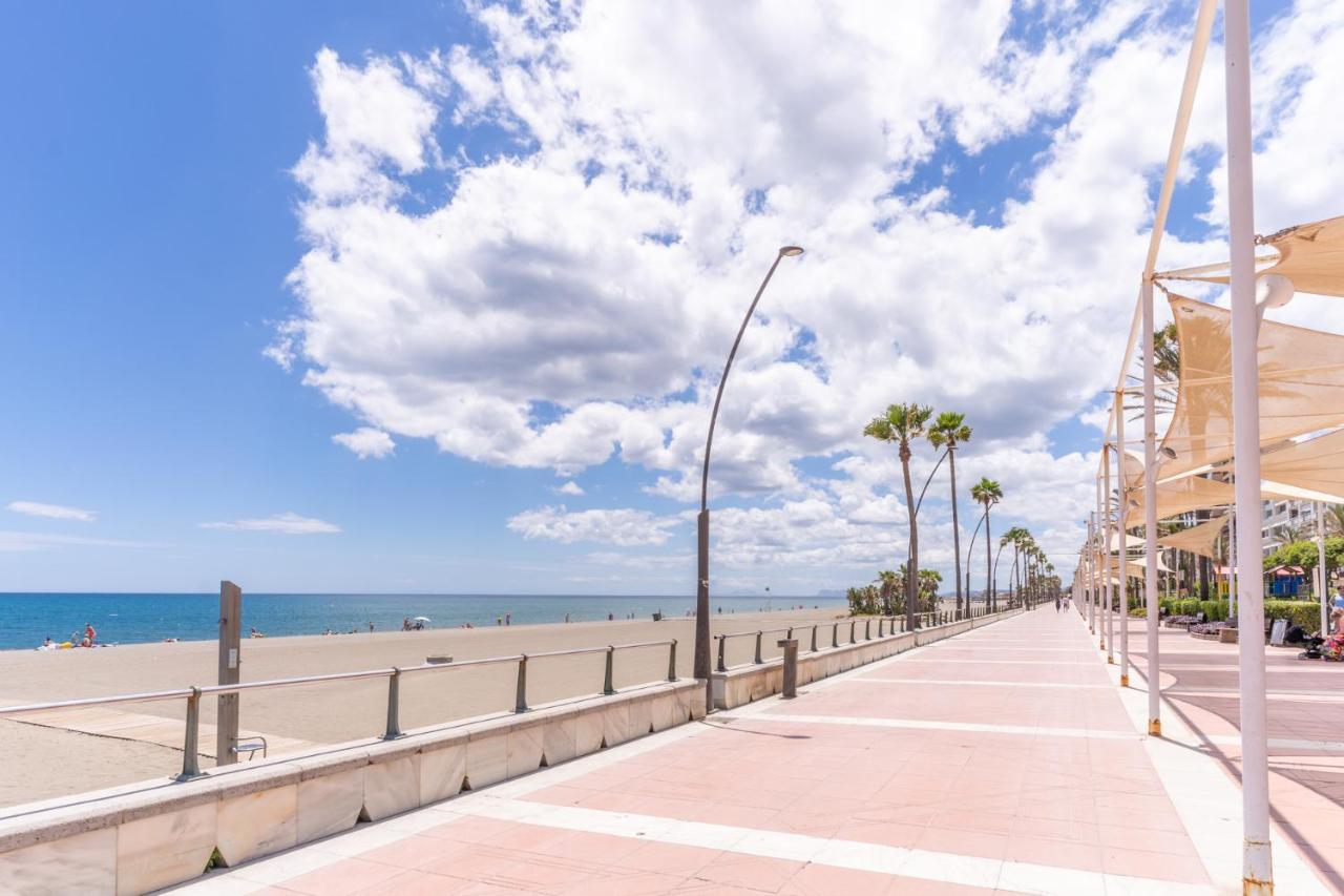 Апартаменти Estepona Beachside Екстер'єр фото